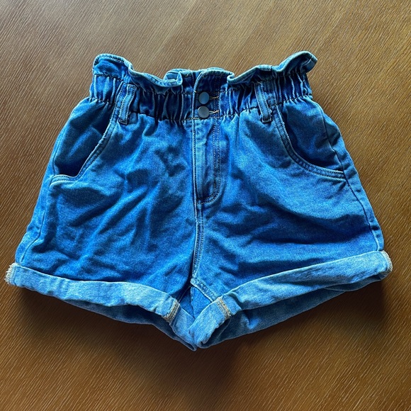 OAK + FORT Denim Paper Bag Shorts in Medium Wash • Size XS - Picture 2 of 10